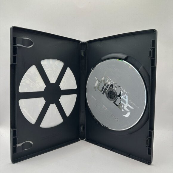 Teenage Mutant Ninja Turtles DVD - Action-Packed Movie - Picture 3 of 3